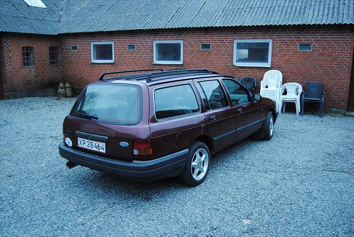 Ford Sierra 2.0i Ghia Stc billede 2