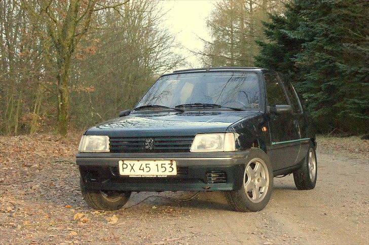 Peugeot 205 Forever 1,4   billede 1