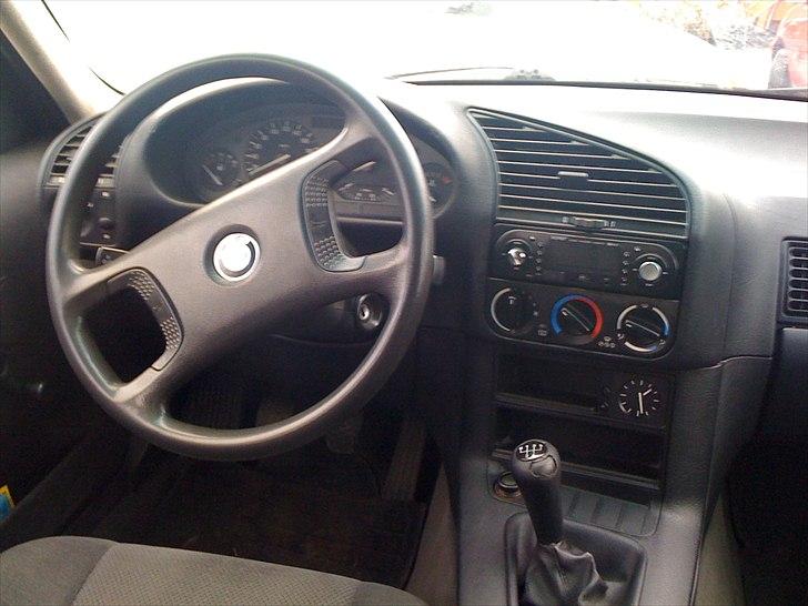 BMW E36 316i (projekt) billede 4