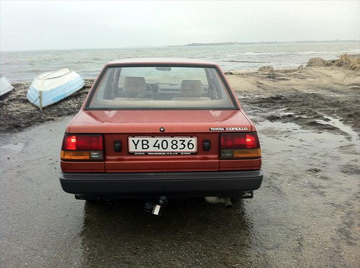 Toyota corolla BYTTET billede 3