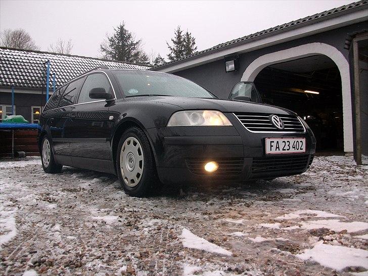 VW Passat 130 hk TDI billede 1