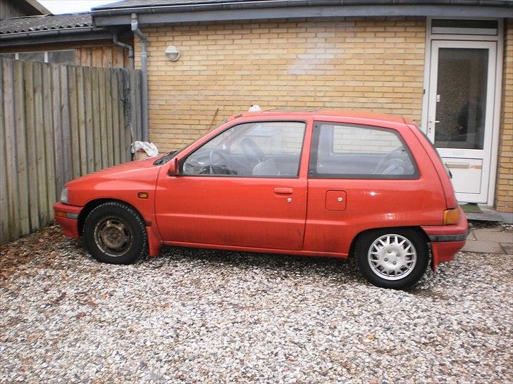 Daihatsu charade billede 1