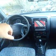 Nissan almera 1,6 GX  Solgt!