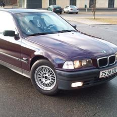 BMW 316i compact