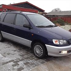 Toyota Sportsvan, Picnic