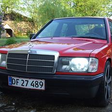Mercedes Benz 190 D solgt