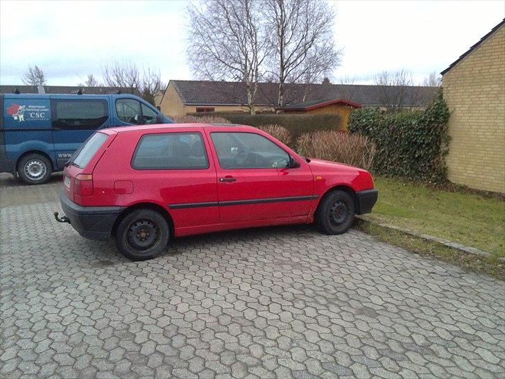 VW golf 3 *solgt* billede 1