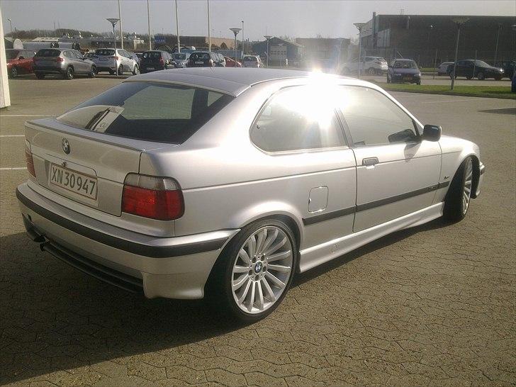 BMW 316i Compact billede 13