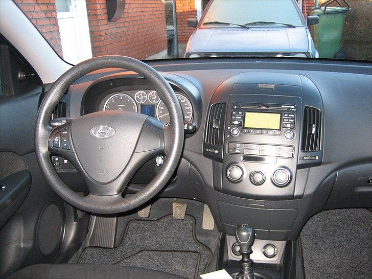 Hyundai I30 SOLGT billede 4