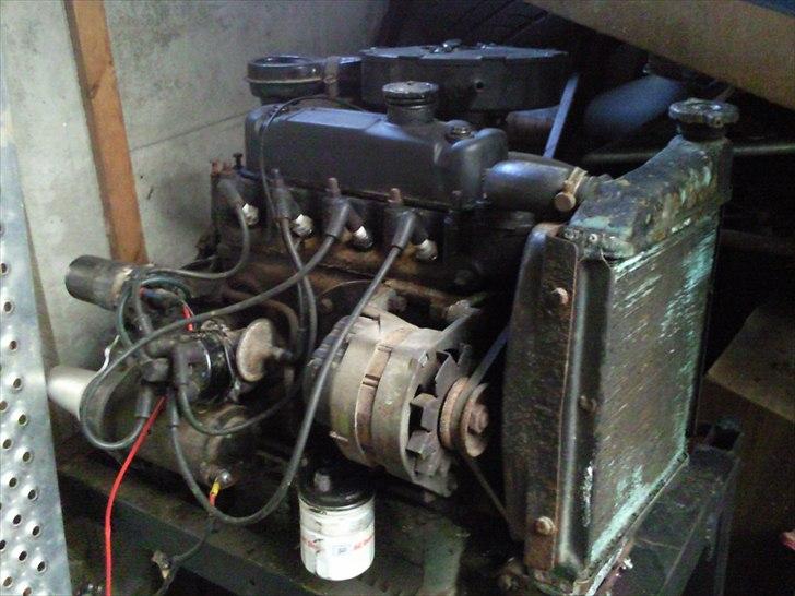 Austin-Morris mascot 850 mk3 - den bette motor, skal bare lige have skaffet en ny køler. billede 13