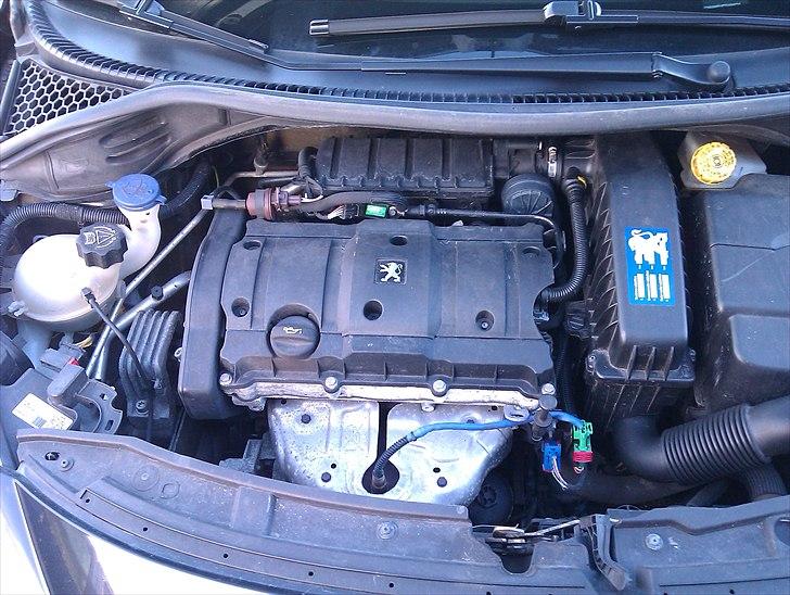 Peugeot 207(SOLGT) - Fin lille 1,6 motor billede 6