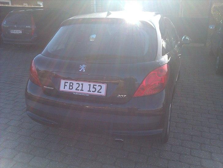 Peugeot 207(SOLGT) billede 8