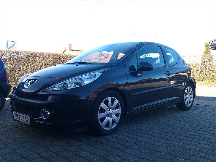 Peugeot 207(SOLGT) billede 10