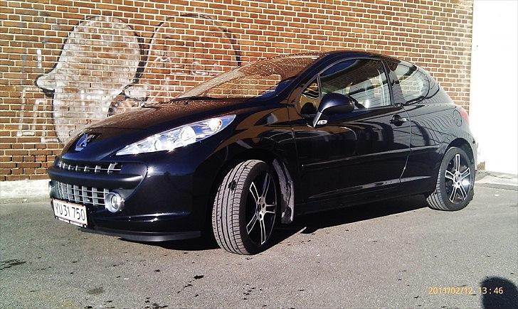 Peugeot 207 Hdi GT billede 2