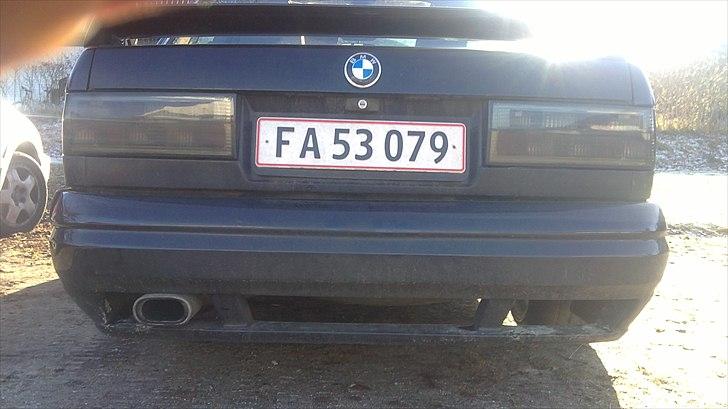 BMW 320i væk billede 6