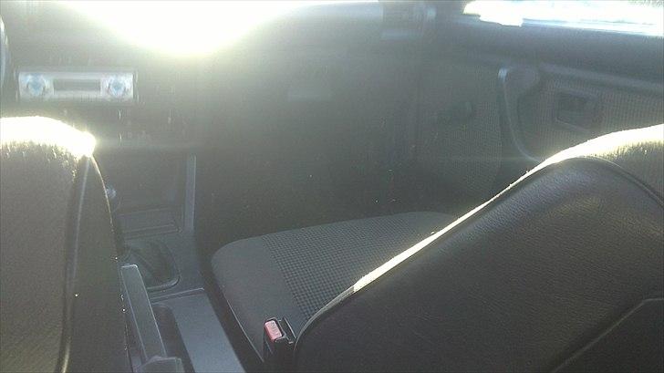 BMW 320i væk billede 8