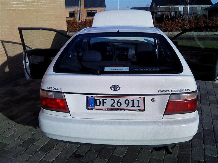 Toyota corolla 1,6 xli billede 3