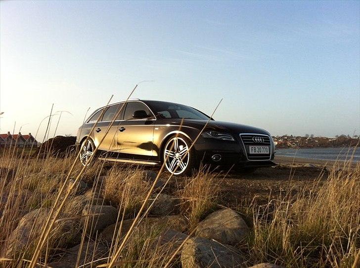 Audi A4 Avant 2,0TDI  S-Line ® billede 7