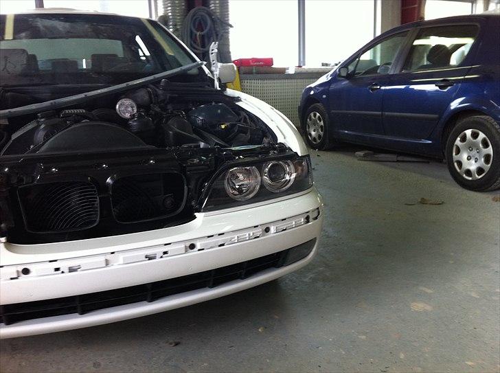 BMW E39 528i billede 15