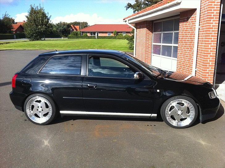 Audi A3 1,8T Quattro SOLGT billede 4