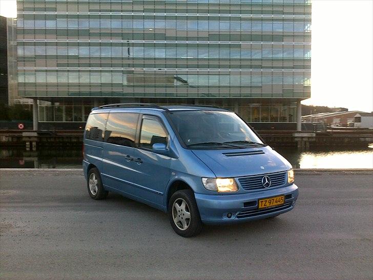 Mercedes Benz v230 tren billede 1