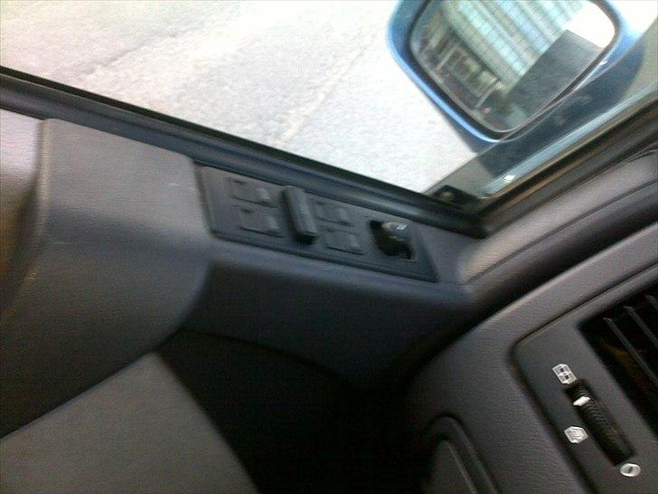 Mercedes Benz v230 tren billede 12