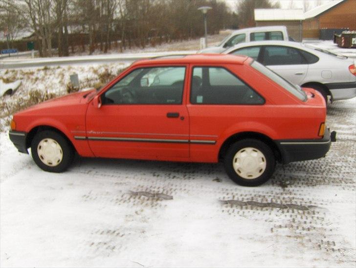 Ford Escort 1,4i billede 5