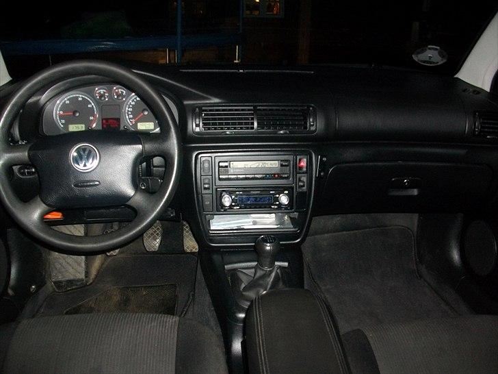 VW Passat 130 hk TDI billede 8