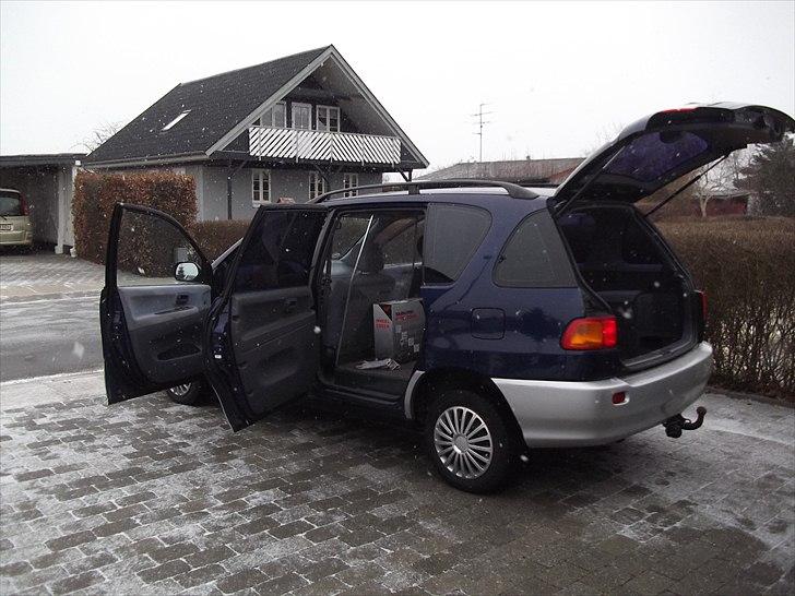Toyota Sportsvan, Picnic billede 13