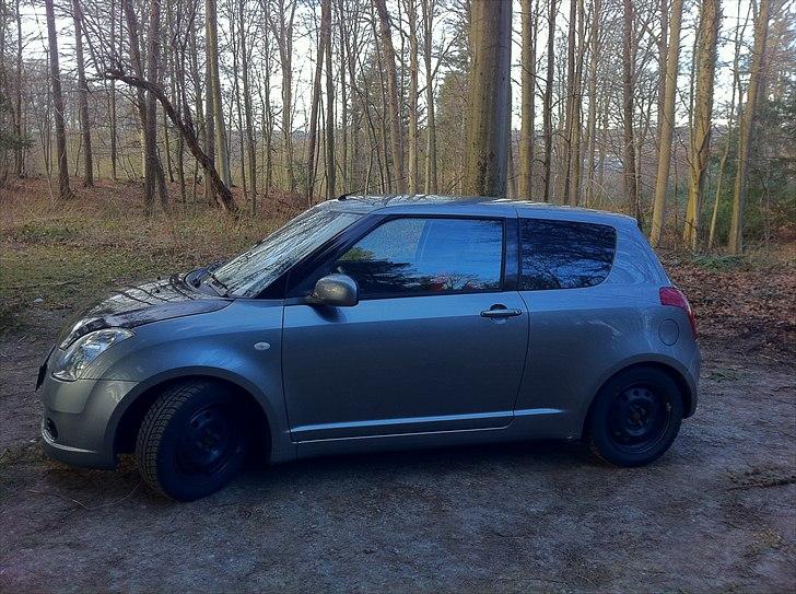 Suzuki Swift (Solgt) billede 3