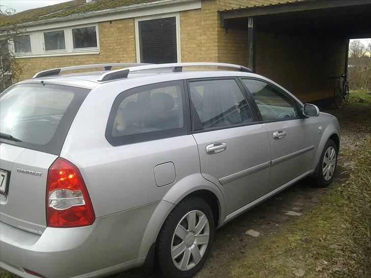 Chevrolet Nubira billede 2