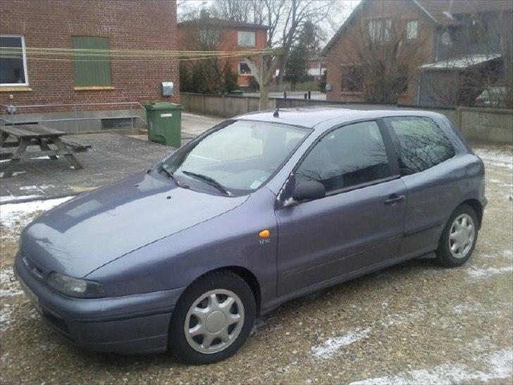 Fiat bravo 1,6 sx 16v er solgt - har en bule som skal laves  billede 1