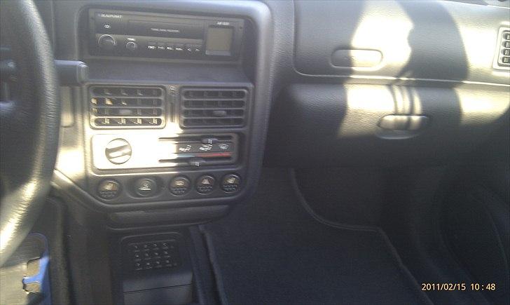 Peugeot 106 1,4i R.I.P - gammel radio ny kommer  billede 6