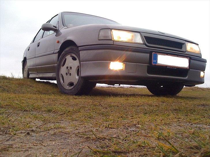 Opel Vectra a 2000 2,0 16v billede 1