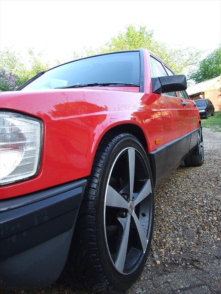 Mercedes Benz 190 D solgt billede 7