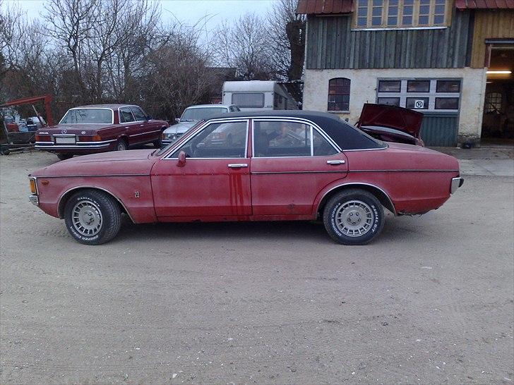 Ford Granada 2,3 I V6 Aut.....(SOLGT) billede 6