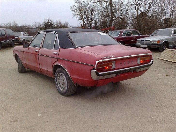 Ford Granada 2,3 I V6 Aut.....(SOLGT) billede 8