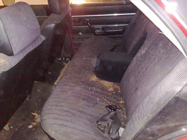 Ford Granada 2,3 I V6 Aut.....(SOLGT) billede 14