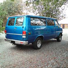 Chevrolet Chevy Van G20