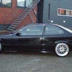 BMW 320i coupé (solgt)