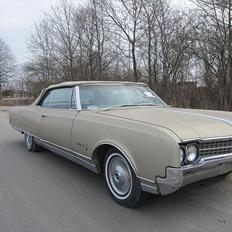 Oldsmobile 98 Convertible