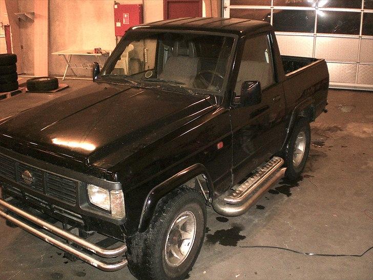 Nissan patrol 3,3 billede 2