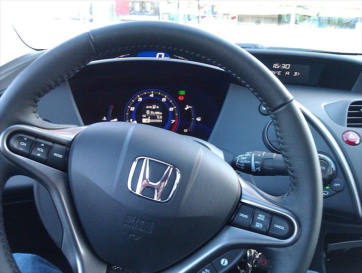 Honda Civic 1,8I-VTEC, Sport billede 16