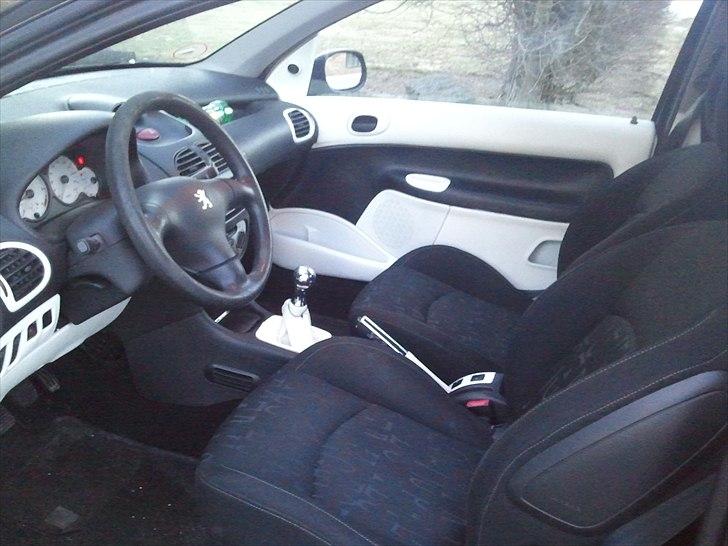 Peugeot 206 SOLGT billede 5