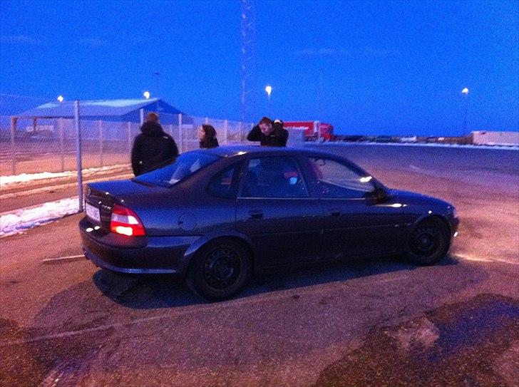 Opel Vectra B 2.5 V6 billede 6