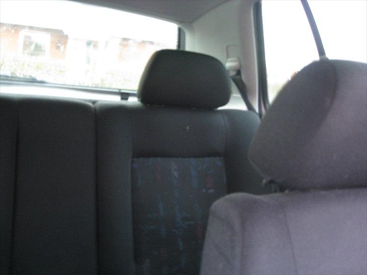 VW Golf 3 5d - SOLGT - Sæder i Golfen billede 10