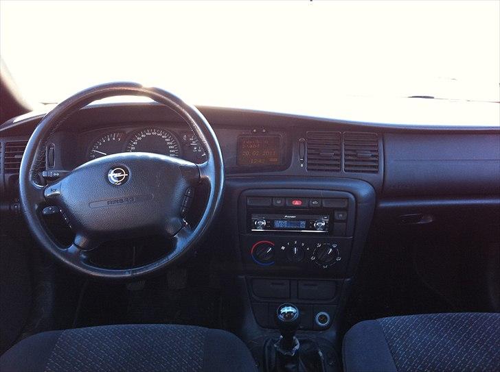 Opel Vectra B 2.5 V6 billede 12