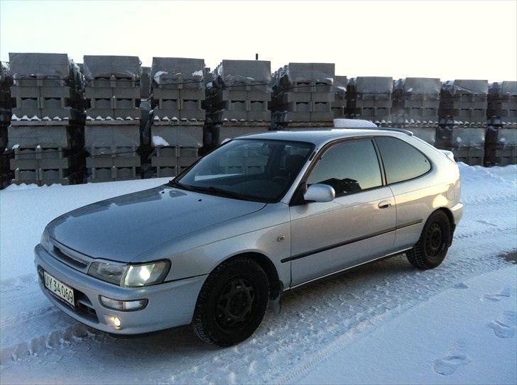 Toyota Corolla E10 billede 2