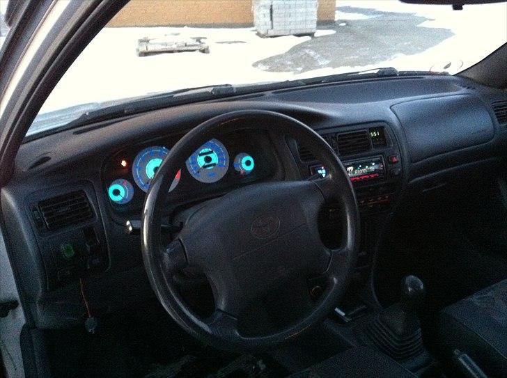 Toyota Corolla E10 billede 9