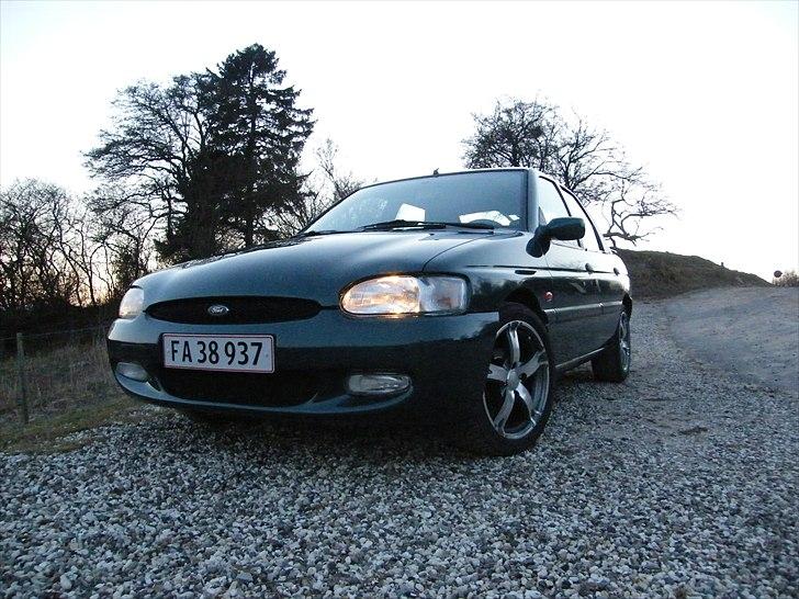Ford Escort 98' 115hk SOLGT billede 11